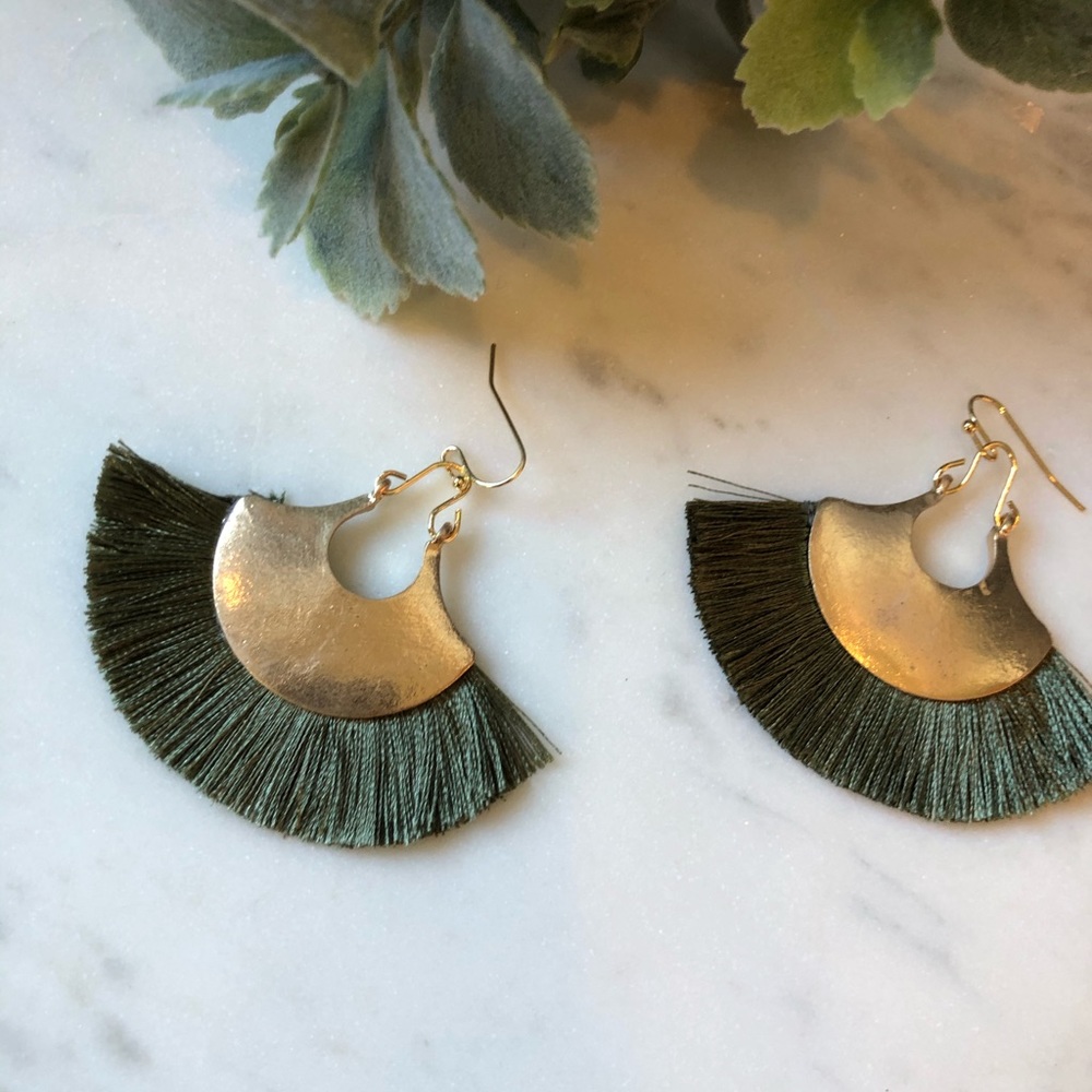 The Cora - Gold Fringe Drop Earrings - Picture 3 of 4